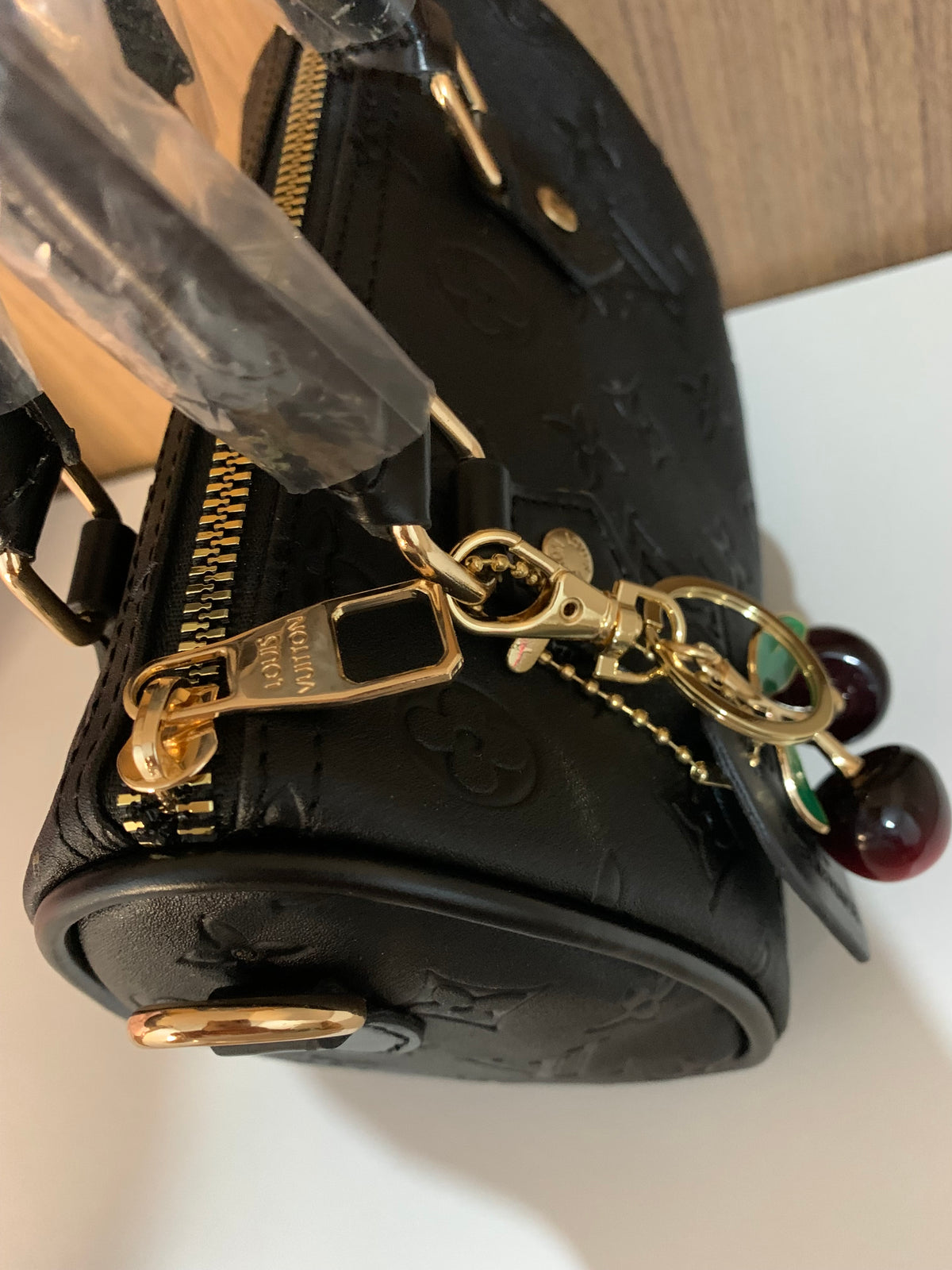 SPEEDY NOIR 🖤👜